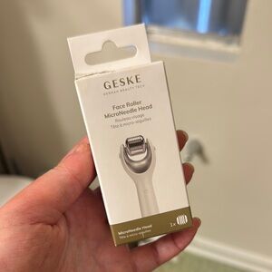 Face Roller MicroNeedle Head - White